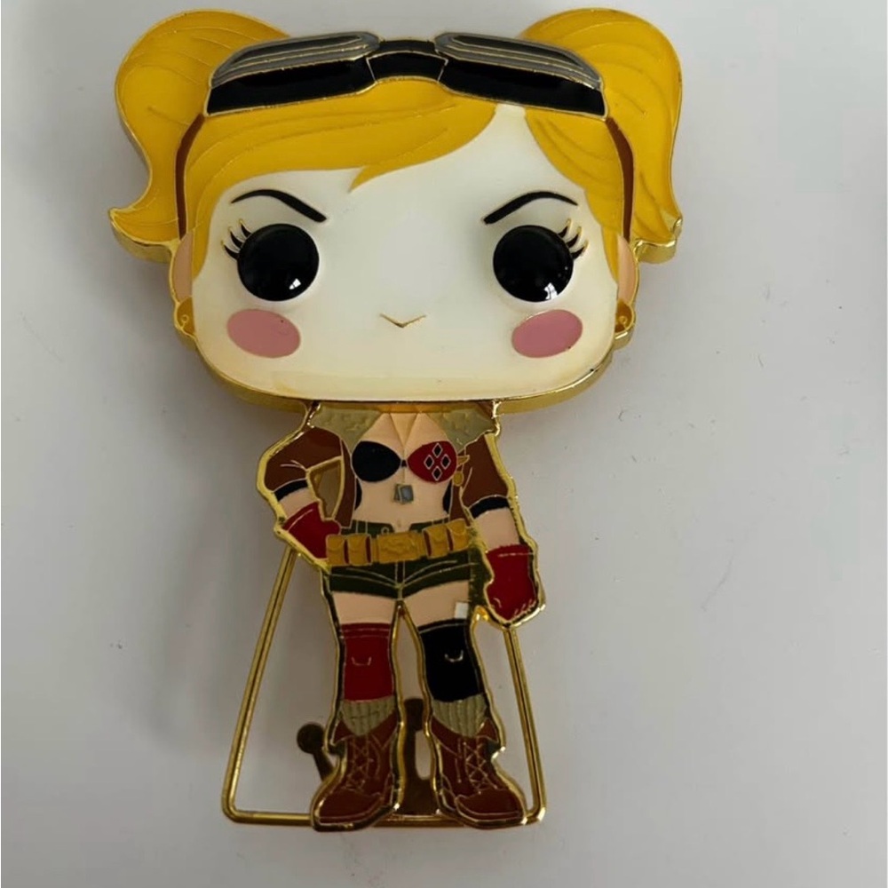 Funko Pop! Pins- DC Comics Harley Quinn